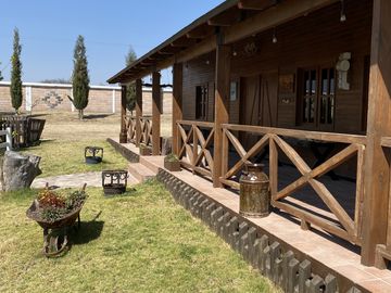 RANCHO 5 HECTARAS ENTRE POLOTITLAN Y NOPALA A 1 HORA DE QUERETARO