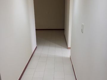 apartamento en venta en prados del norte. Cod V18276