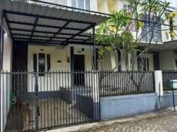 DIJUAL MURAH RUMAH 2 LANTAI KAMAR 5 SAXOPHONE SOEHAT KOTA MALANG