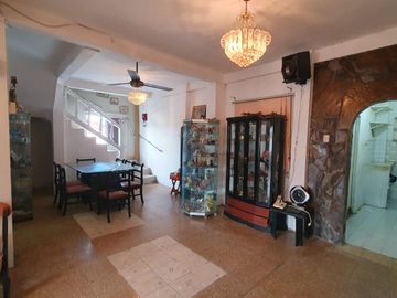 VENTA DE CASA ESQUINERA EN HUANCAVILCA SUR  (GV)