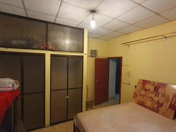 VENTA DE CASA ESQUINERA EN HUANCAVILCA SUR  (GV)