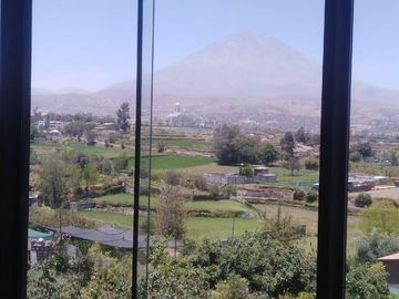 Alquilo Departamento En Estreno En Cayma