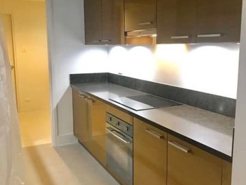 Condo for sale 3BR with parking Sakura Tower proscenium three bedroom condominium Rockwell center Makati