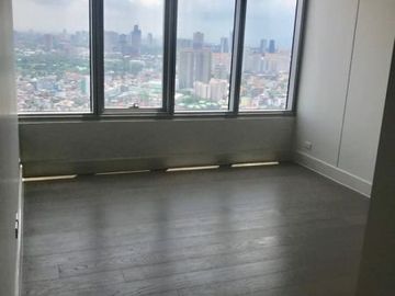 Condo for sale 3BR with parking Sakura Tower proscenium three bedroom condominium Rockwell center Makati