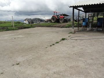 Hacienda de venta en Cayambe
