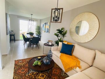 Oportunidad Casa en venta, nueva en fracc. privado con alberca en León Guanajuato, zona norte.