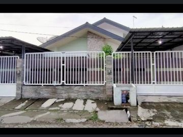 Rumah siap huni di darmo harapan Utara Surabaya barat
