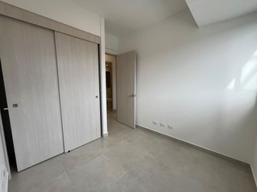 apartamento en arriendo en las vegas. Cod A9433922