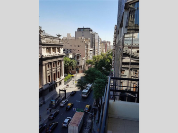 *NUEVO PRECIO* Piso en Venta en Congreso 4 dormitorios 3 baños 180 m2, balcón al frente – Rivadavia 1800