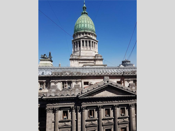 *NUEVO PRECIO* Piso en Venta en Congreso 4 dormitorios 3 baños 180 m2, balcón al frente – Rivadavia 1800