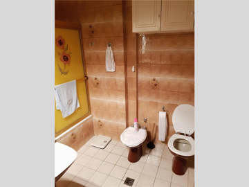 *NUEVO PRECIO* Piso en Venta en Congreso 4 dormitorios 3 baños 180 m2, balcón al frente – Rivadavia 1800