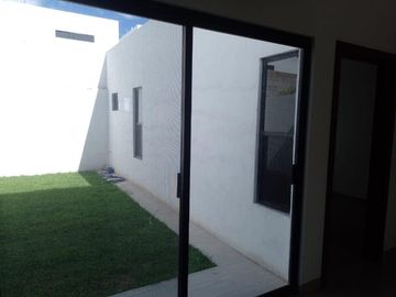 CASA EN PREVENTA EN QUINTAS DEL PALMAR, TORREÓN, COAHUILA.