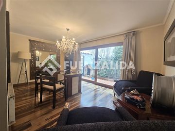 Casa en venta de 6D 5B Santiago College, Los Trapenses