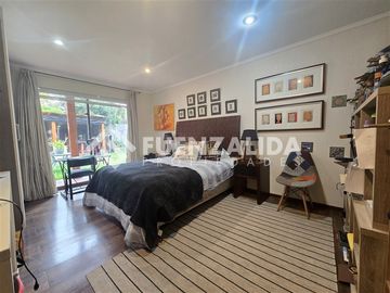 Casa en venta de 6D 5B Santiago College, Los Trapenses