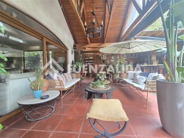 Casa en venta de 6D 5B Santiago College, Los Trapenses