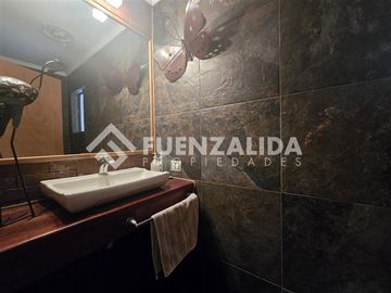 Casa en venta de 6D 5B Santiago College, Los Trapenses