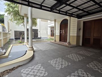 Dijual Rumah Mewah Di Bintaro Sektor 3 Siap Huni Harga Nego
