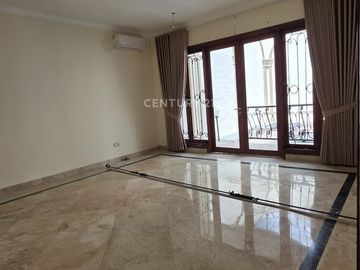 Dijual Rumah Mewah Di Bintaro Sektor 3 Siap Huni Harga Nego