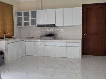 Dijual Rumah Mewah Di Bintaro Sektor 3 Siap Huni Harga Nego