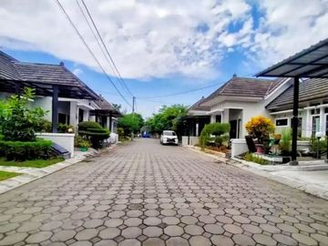 Dalam Perumahan Kaliurang Dekat Jalan Damai