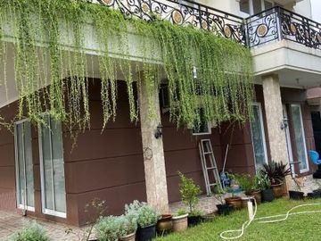 Dijual Rumah Casa Jardin 9x15 3lt 5KT bagus n766