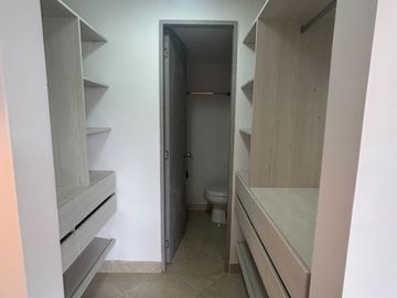 apartamento en arriendo en santa maría de los Ángeles. Cod A9434031