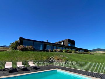 Casa con vista y acceso al Lago Ranco