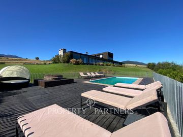 Casa con vista y acceso al Lago Ranco
