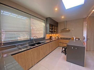 Casa con vista y acceso al Lago Ranco