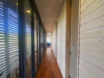 Casa con vista y acceso al Lago Ranco