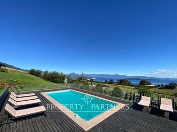 Casa con vista y acceso al Lago Ranco