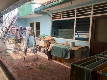 Jual rumah darmo baru timur