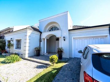 Chalet en Venta en Berazategui Oeste