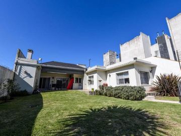 Chalet en Venta en Berazategui Oeste