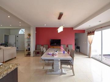 Chalet en Venta en Berazategui Oeste