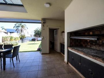 Chalet en Venta en Berazategui Oeste