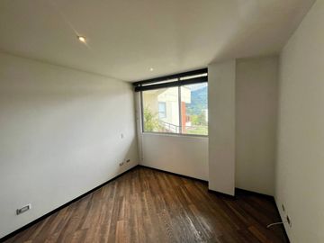 apartamento en venta en aves maria. Cod V9763807