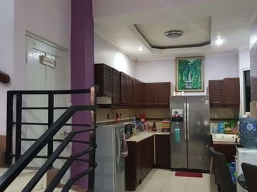 Rumah Kokoh Cocok Untuk Keluarga & Siap Huni Di Ciputat - Of 5838