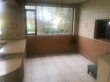 VENTA CASA QUITO TENIS 536 m2 6 DORMITORIOS $369.000