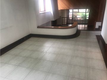 VENTA CASA QUITO TENIS 536 m2 6 DORMITORIOS $369.000