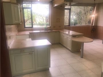 VENTA CASA QUITO TENIS 536 m2 6 DORMITORIOS $369.000