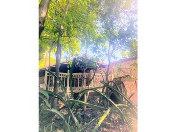 CASA EN VENTA CON VISTA AL LAGO 