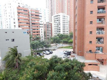 apartamento en venta en alto prado. Cod V89356