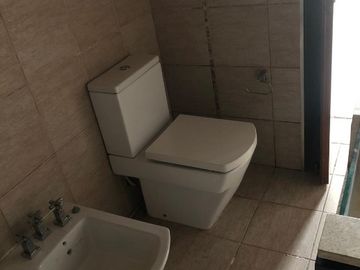 Casa para 2 Familias en venta en Lanus Este