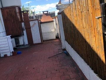 Casa para 2 Familias en venta en Lanus Este