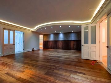 Casa de Lujo  con cine y alberca en venta en colinas de san javier