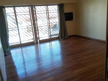 Excelente PH apto profesional en caballito norte 100 m2 aprox.
