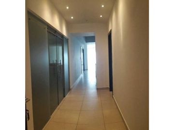 APARTAMENTO AVENIDA BALBOA VISTA AL MAR LINEA BLANCA