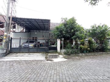 Rumah siap huni dalam perumahan jl kaliurang km12