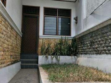 Rumah bagus onegate tamansari bukit bandung cicaheum
